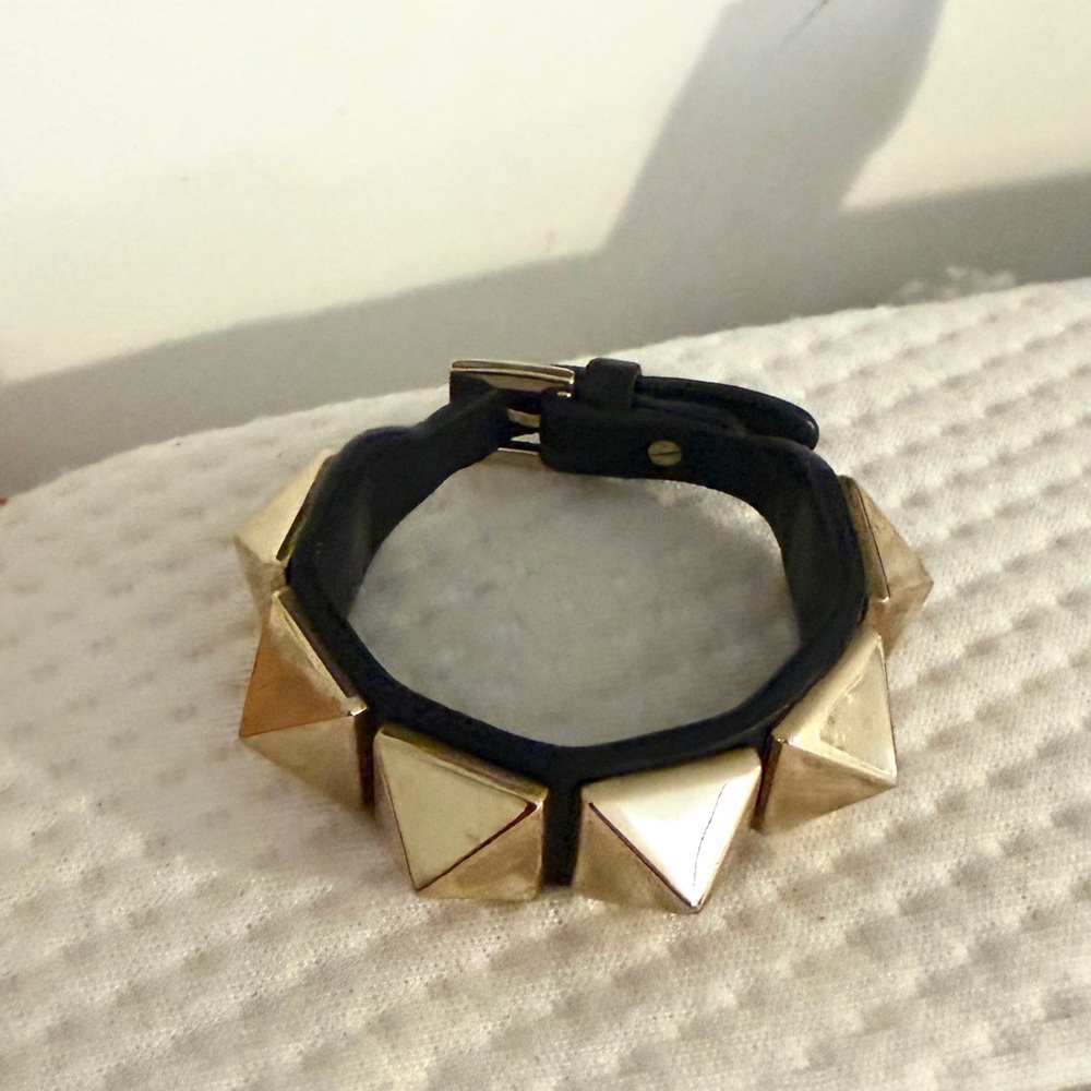 authentic Valentino leather Va Va Voom rocketed   Bracelet - Picture 8 of 9